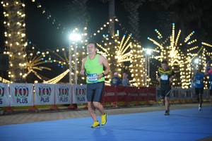 BIB: 100, 41350
                            <button type="button" onclick="openModal(21550211)" class="btn btn-primary btn-sm float-right btn-popup" data-toggle="modal" data-target=".modal-high-quality">
                        <i class="fas fa-shopping-cart"></i> Add to Cart
                    </button>
                                            <button type="button" onclick="isThisMe(21550211, true)" class="btn btn-success btn-sm float-right btn-popup btn-isme hidden" data-toggle="tooltip" data-placement="bottom" title="นี่คือรูปของคุณใช่ไหม คลิกที่นี่เพื่อเอาเข้าอัลบั้ม">
                        <i class="fas fa-plus"></i> Add to album
                    </button>
                    <button type="button" onclick="isThisMe(21550211, false)" class="btn btn-warning btn-sm float-right btn-popup btn-isnotme hidden">
                        <i class="fas fa-ban"></i> Remove from album
                    </button>